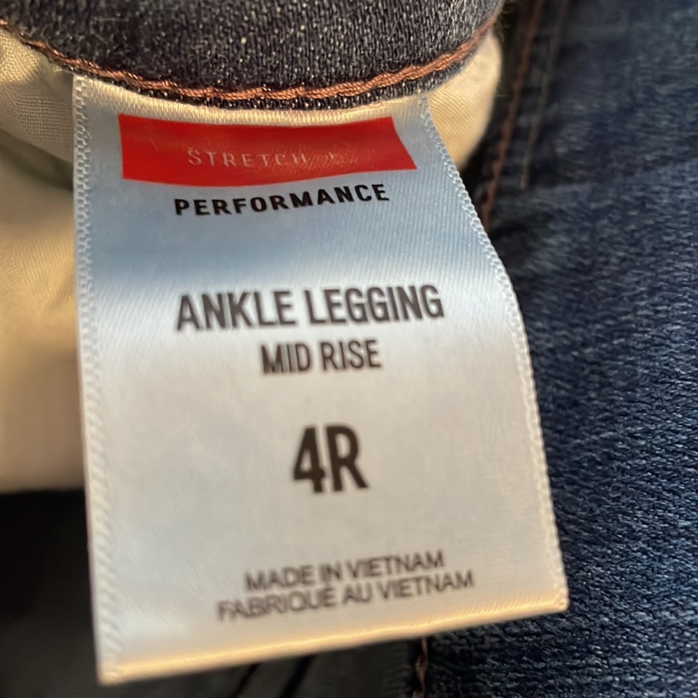 Express Stretch + Ankle Legging Mid Rise - Picture 4 of 7